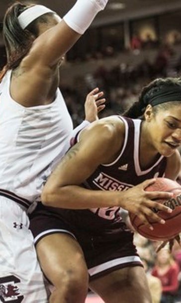 Wilson leads No. 5 South Carolina past No. 4 Bulldogs (Jan 23, 2017)